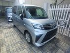 Toyota Roomy 2023