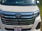 Toyota Roomy 2025