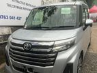 Toyota Roomy Custom G 2023