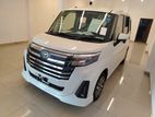 Toyota Roomy Custom G 2023