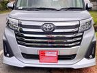 Toyota Roomy Custom G 2024