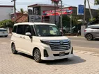 Toyota Roomy Custom G 2025