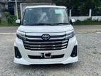Toyota Roomy Custom G T 2025