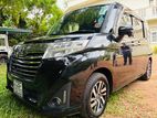 Toyota Roomy Custom GT 2018