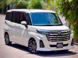 Toyota Roomy Custom GT 2025