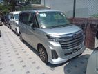 Toyota Roomy G Custom 2023