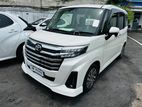 Toyota Roomy GT Custom Highest 2014