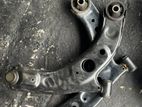 Toyota roomy lower arm pair recondition