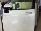 Toyota Roomy M900 front Door