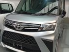 Toyota Roomy x 2023