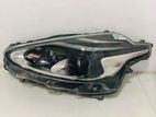 Toyota Sienta NSP170 Head Light
