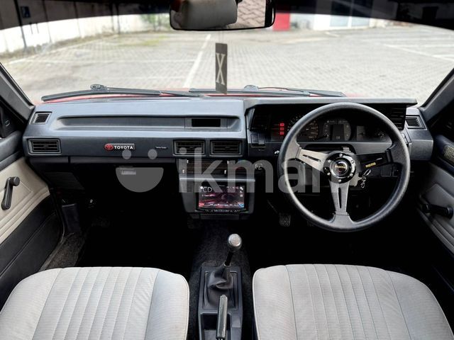 Toyota Sprinter 1984 photo 2