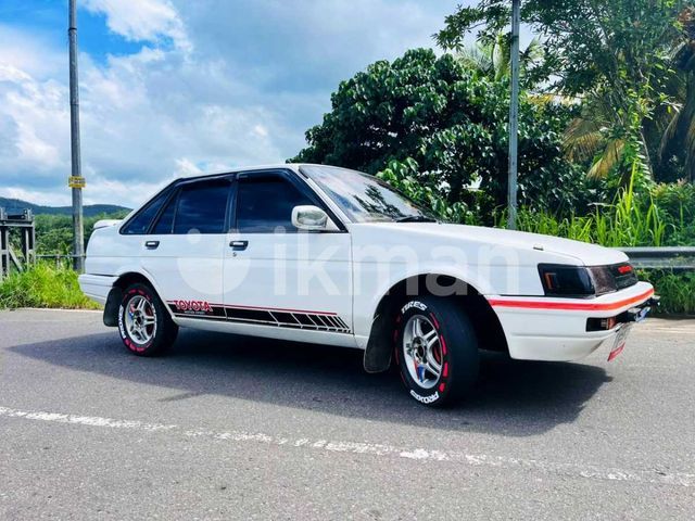 Toyota Sprinter 1986 photo 2