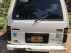Toyota Hiace Super Custom 1987