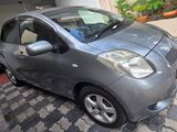 Toyota Vitz 2007