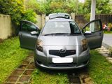 Toyota Vitz 2007