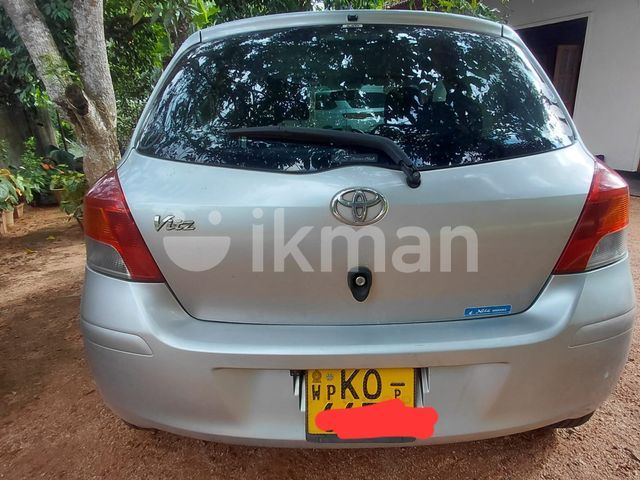 Toyota Vitz 2008 photo 2