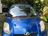 Toyota Vitz 2010