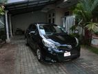 Toyota Vitz 2011