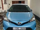 Toyota Vitz 2015