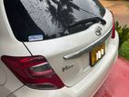Toyota Vitz 2016