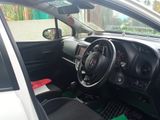Toyota Vitz 2017