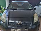 Toyota Vitz F Grade 2010