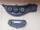 Toyota Vitz KSP130 AC control switch panel unit