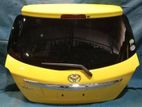 TOYOTA VITZ KSP130 COMPLETE DICKY DOOR