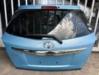 Toyota Vitz KSP130 Dicky Door