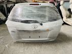 Toyota Vitz KSP130 Dicky Door