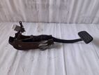 Toyota Vitz KSP90 Brake Pedal