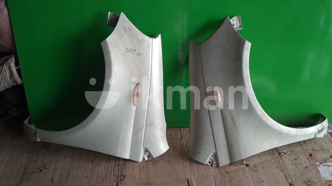 Toyota Vitz SCP 10 Fender Set with lights for Sale in Dehiwala | ikman