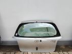 Toyota Vitz SCP10 Dicky Door