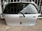 Toyota Vitz SCP10 Dicky Door