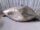 Toyota Vitz SCP90 Headlight