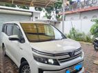 Toyota Voxy 2014