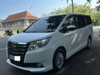 Toyota Voxy 2015