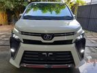 Toyota Voxy 2015