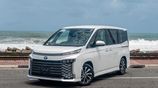 Toyota Voxy 2025