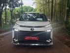 Toyota Voxy 2025