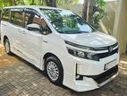 Toyota Voxy Fully Loaded 2014