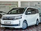 Toyota Voxy Fully Loaded 2014