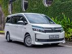 Toyota Voxy G grade 2014