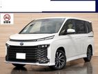 Toyota Voxy Hybrid SZ 2025