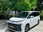 Toyota Voxy SZ 2024