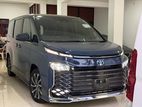 Toyota Voxy SZ 2025