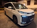 Toyota Voxy SZ 2025
