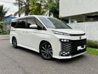 Toyota Voxy SZ Highest Grade 2025