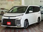 Toyota Voxy SZ Highest Spec 2024
